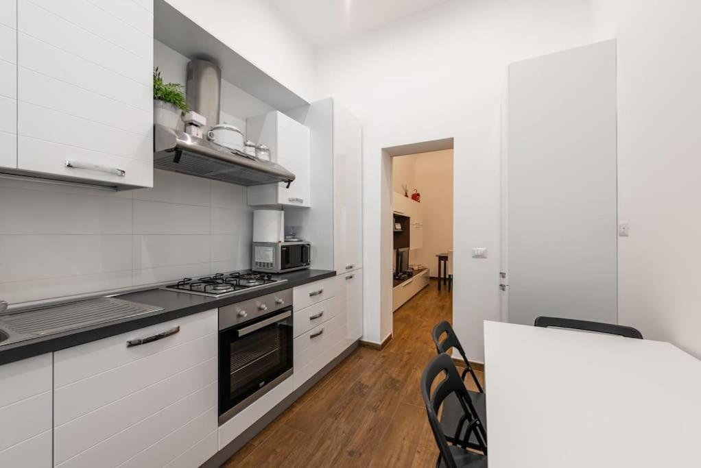 Central Loft Full Comfort Bari Buitenkant foto